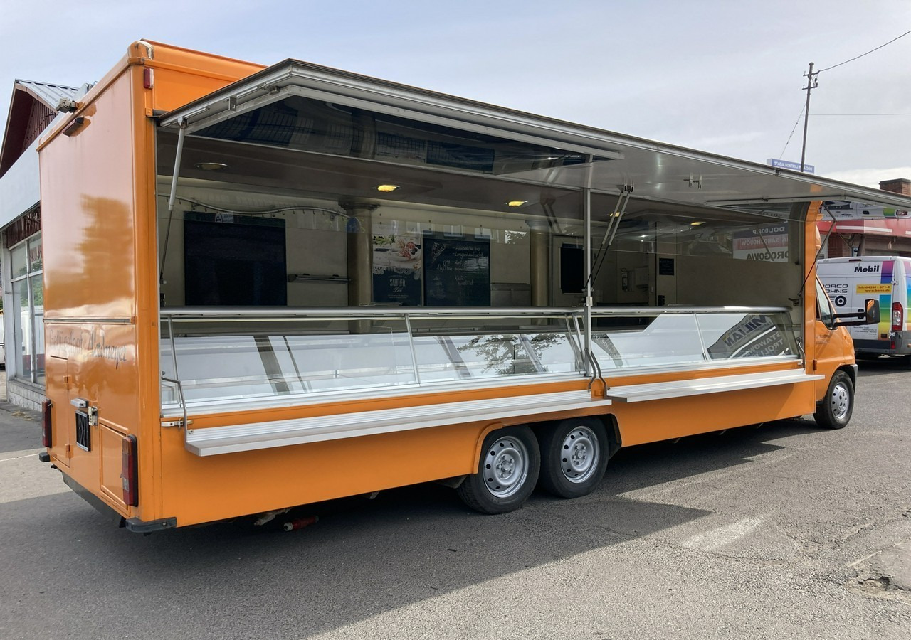 Fiat Ducato Autosklep wędlin Gastronomiczny Food Truck Foodtruck Sklep bar Borco - Камион за продажба на добра: слика 4 Fiat Ducato Autosklep wędlin Gastronomiczny Food Truck Foodtruck Sklep bar Borco - Камион за продажба на добра: слика 4