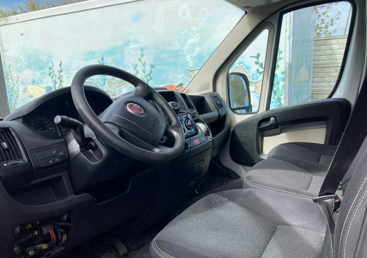 Fiat Ducato Ducato 2.3 JTD-150KM Mega Max 6-biegów Klima Kamera 2017 - Товарно комбе: слика 5 Fiat Ducato Ducato 2.3 JTD-150KM Mega Max 6-biegów Klima Kamera 2017 - Товарно комбе: слика 5