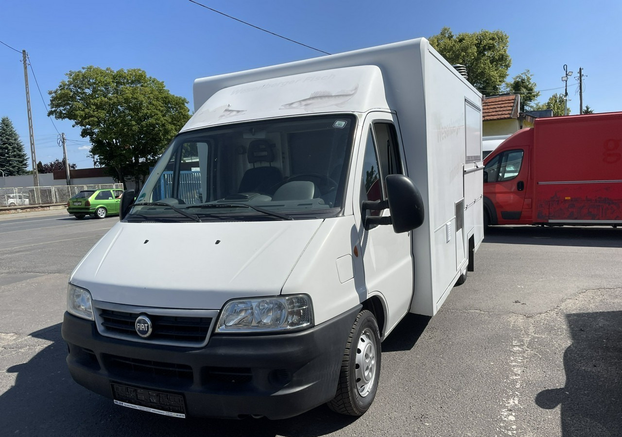 Fiat Ducato Ducato Autosklep wędlin Gastronomiczny Food Truck Foodtruck Sklep 20 - Камион за продажба на добра: слика 3 Fiat Ducato Ducato Autosklep wędlin Gastronomiczny Food Truck Foodtruck Sklep 20 - Камион за продажба на добра: слика 3
