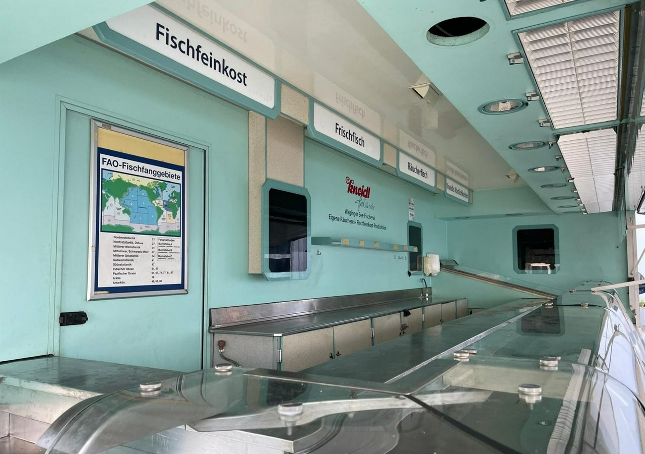 Fiat Ducato Ducato Autosklep wędlin Gastronomiczny Food Truck Foodtruck sklep ba - Камион за продажба на добра: слика 4 Fiat Ducato Ducato Autosklep wędlin Gastronomiczny Food Truck Foodtruck sklep ba - Камион за продажба на добра: слика 4