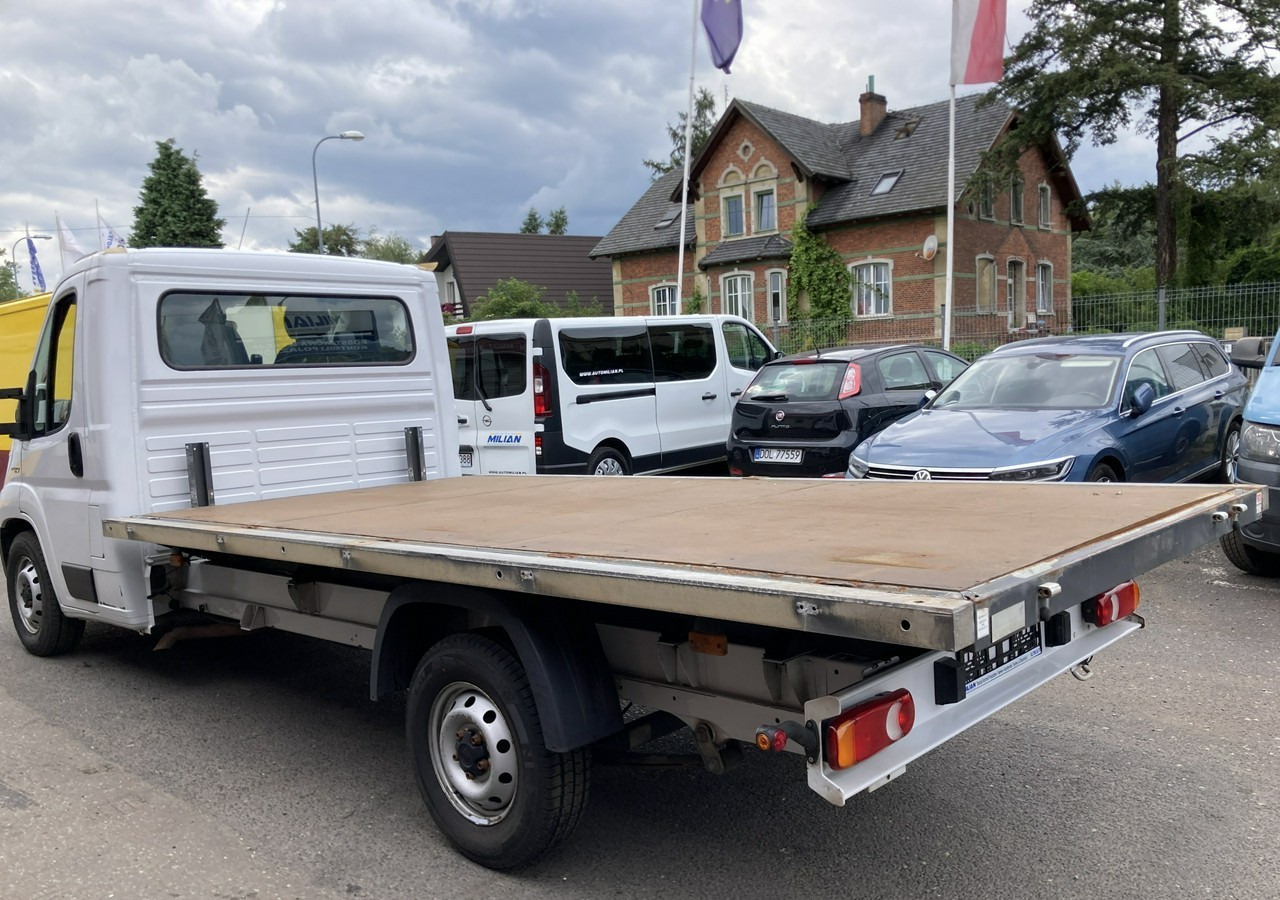 Fiat Ducato FIAT Ducato Max 2,3-180KM Skrzynia Rama Klima Navi 2021 - Комбе со отворен сандак: слика 4 Fiat Ducato FIAT Ducato Max 2,3-180KM Skrzynia Rama Klima Navi 2021 - Комбе со отворен сандак: слика 4