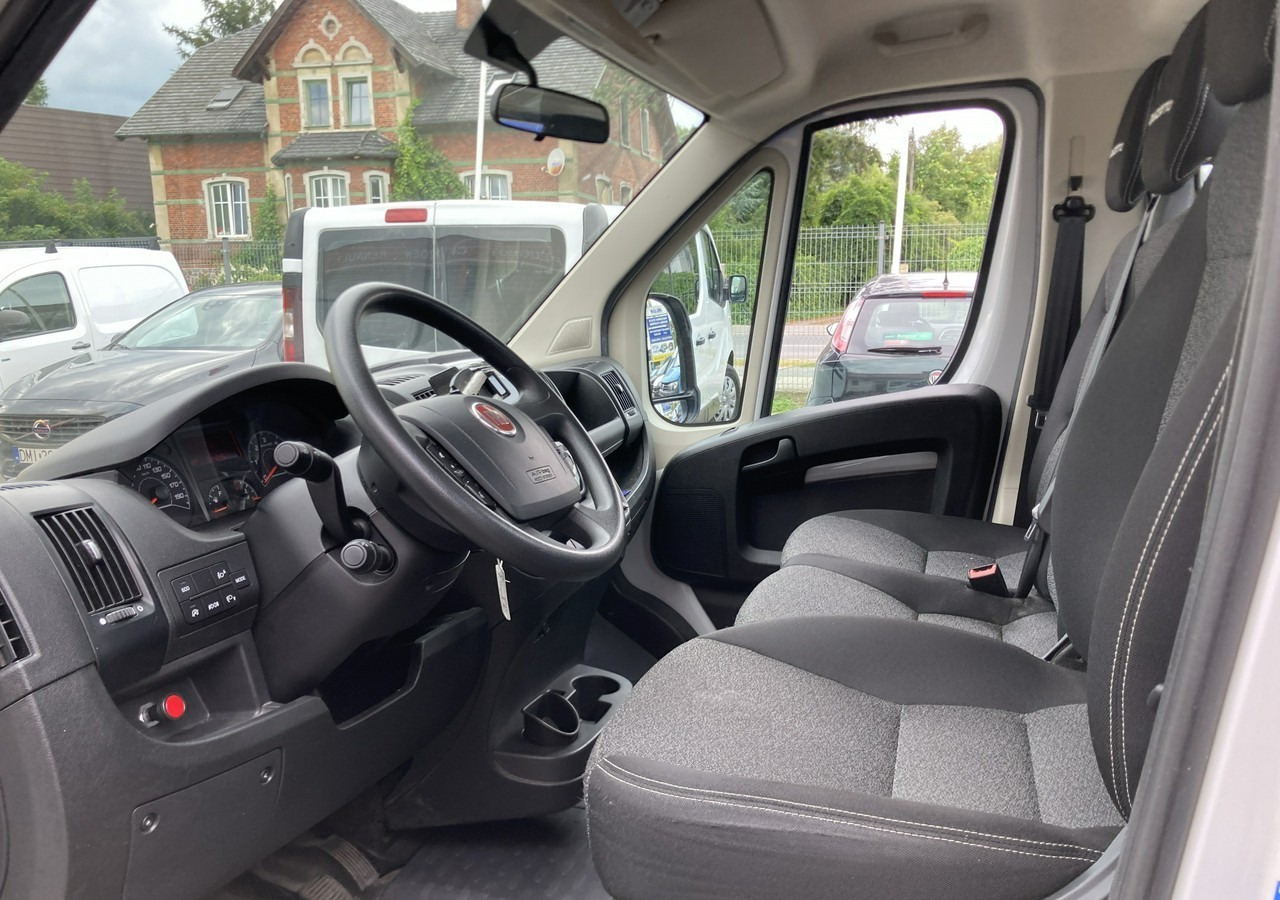 Fiat Ducato FIAT Ducato Max 2,3-180KM Skrzynia Rama Klima Navi 2021 - Комбе со отворен сандак: слика 3 Fiat Ducato FIAT Ducato Max 2,3-180KM Skrzynia Rama Klima Navi 2021 - Комбе со отворен сандак: слика 3