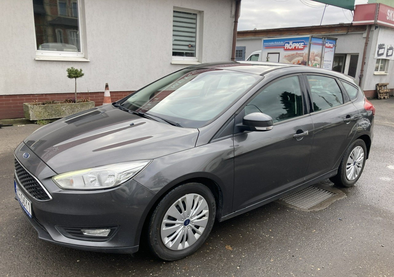 Ford Focus III Focus 1.0 EcoBoost Klima Salon PL 2015 - Хечбек: слика 2 Ford Focus III Focus 1.0 EcoBoost Klima Salon PL 2015 - Хечбек: слика 2