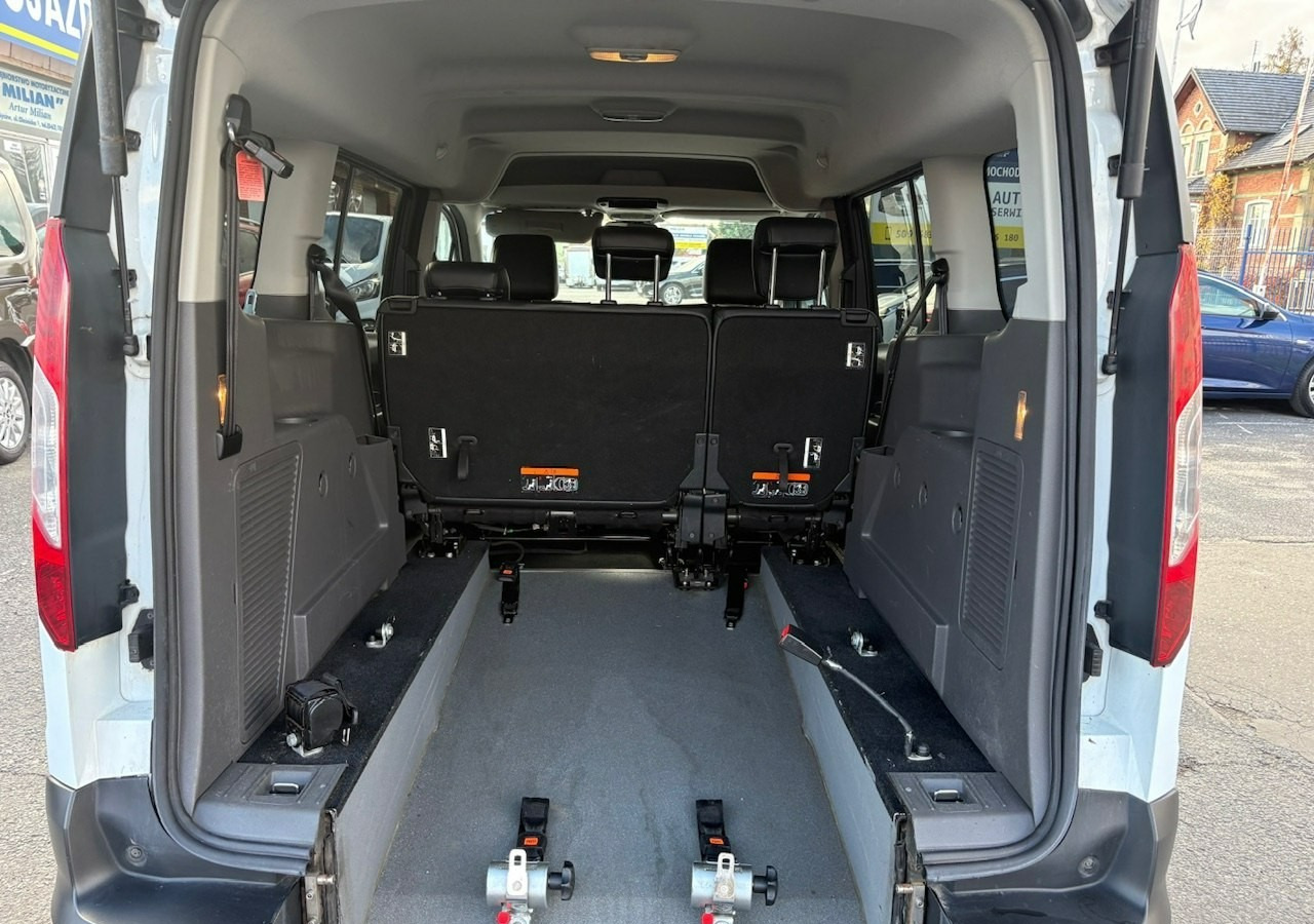 Ford Tourneo Connect II Connect dla niepełnosprawnych Rampa Inwalida PFRON 2021 1.5TDci Auto - Караван: слика 5 Ford Tourneo Connect II Connect dla niepełnosprawnych Rampa Inwalida PFRON 2021 1.5TDci Auto - Караван: слика 5