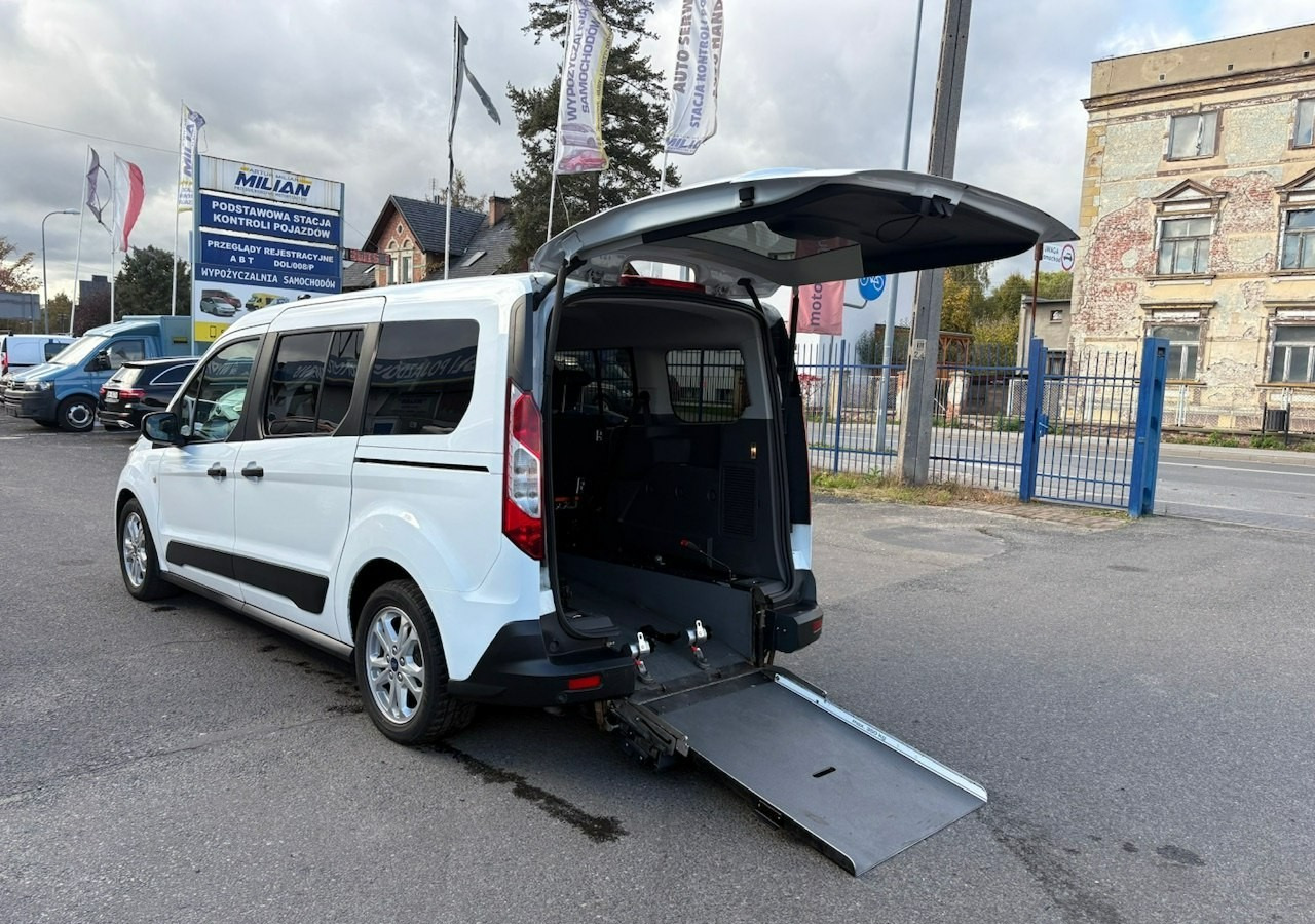 Ford Tourneo Connect II Connect dla niepełnosprawnych Rampa Inwalida PFRON 2021 1.5TDci Auto - Караван: слика 4 Ford Tourneo Connect II Connect dla niepełnosprawnych Rampa Inwalida PFRON 2021 1.5TDci Auto - Караван: слика 4