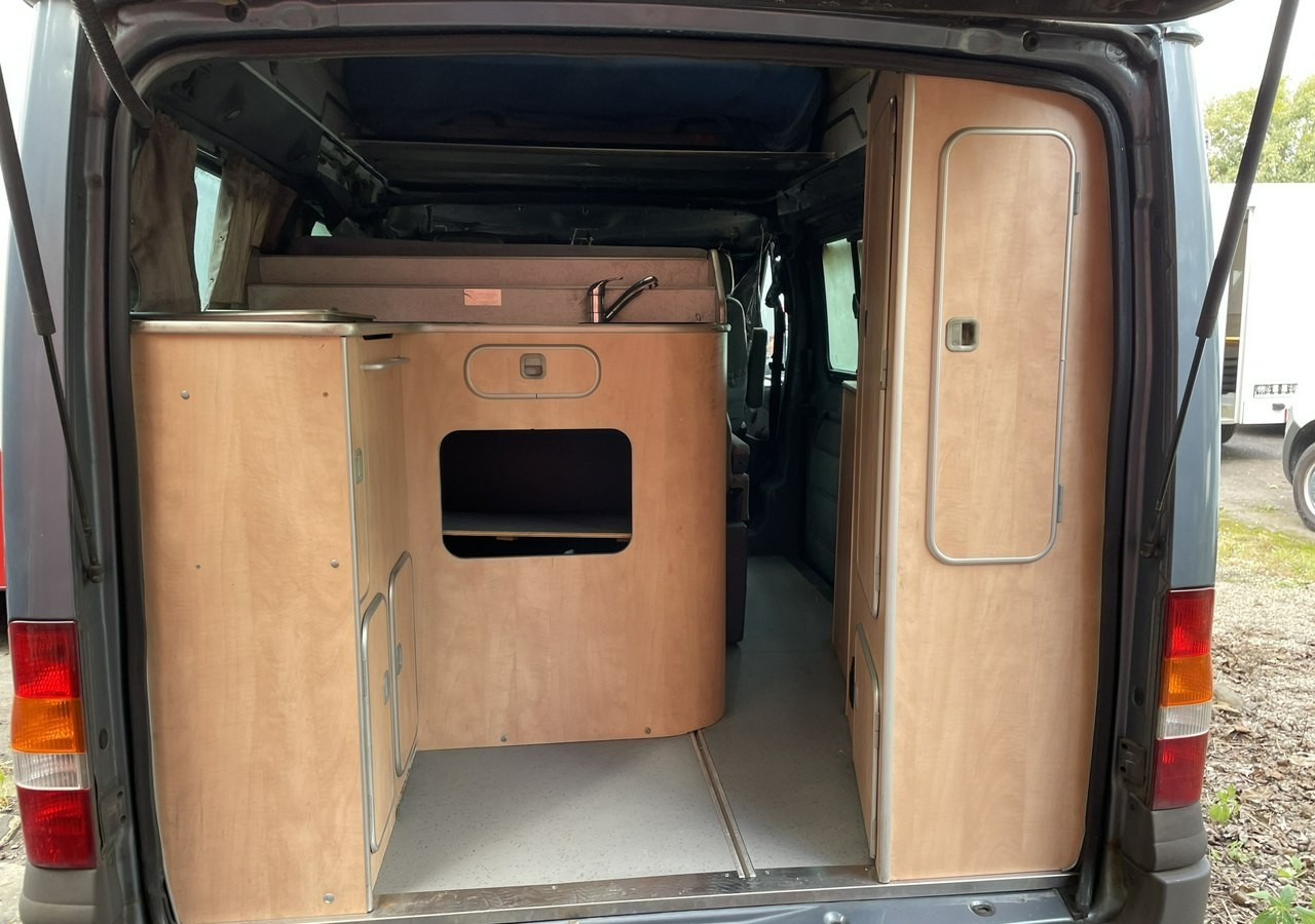 Ford Transit Ford Transit Kamper 5-osobowy WESTFALIA - Кампер комбе: слика 5 Ford Transit Ford Transit Kamper 5-osobowy WESTFALIA - Кампер комбе: слика 5