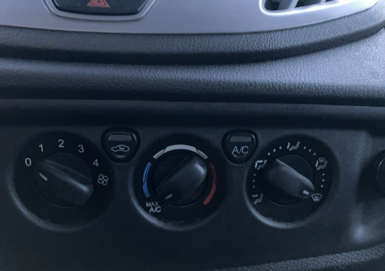 Ford Transit Ford Transit Klima 2019 - Товарно комбе: слика 5 Ford Transit Ford Transit Klima 2019 - Товарно комбе: слика 5