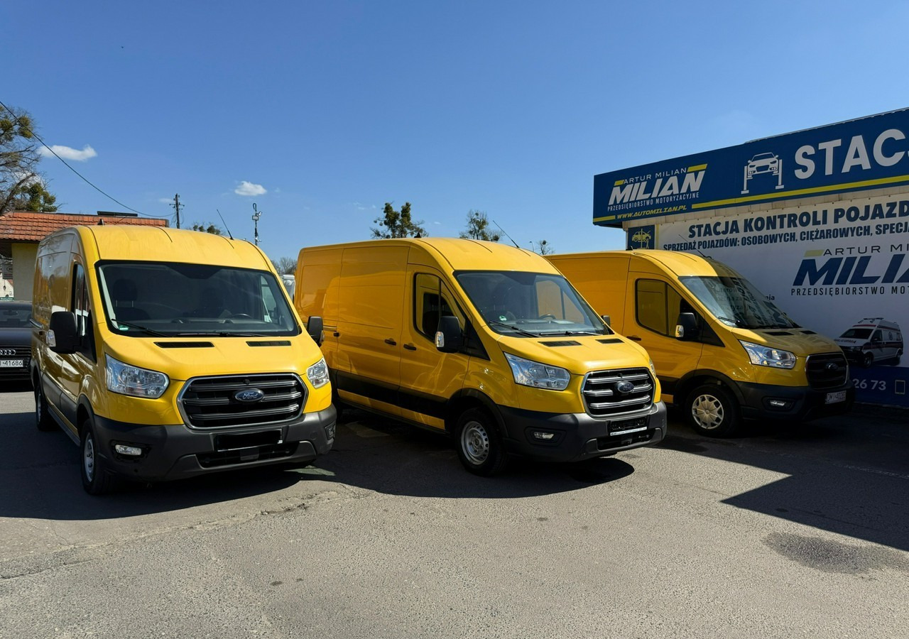 Ford Transit Ford Transit Klima Panel Kamera 167tkm Model 2022 - Товарно комбе: слика 1 Ford Transit Ford Transit Klima Panel Kamera 167tkm Model 2022 - Товарно комбе: слика 1