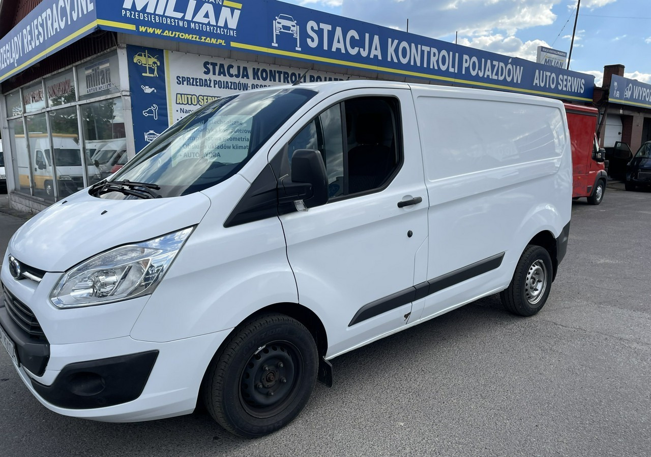 Ford Transit Transit Custom Transit Custom 2.0 Klima 153tkm Model 2018 - Товарно комбе: слика 3 Ford Transit Transit Custom Transit Custom 2.0 Klima 153tkm Model 2018 - Товарно комбе: слика 3