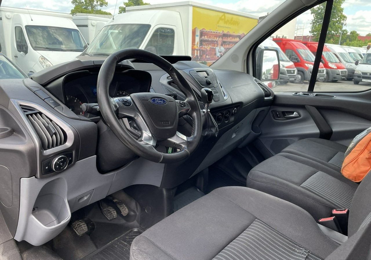 Ford Transit Transit Custom Transit Custom 2.0 Klima 153tkm Model 2018 - Товарно комбе: слика 2 Ford Transit Transit Custom Transit Custom 2.0 Klima 153tkm Model 2018 - Товарно комбе: слика 2