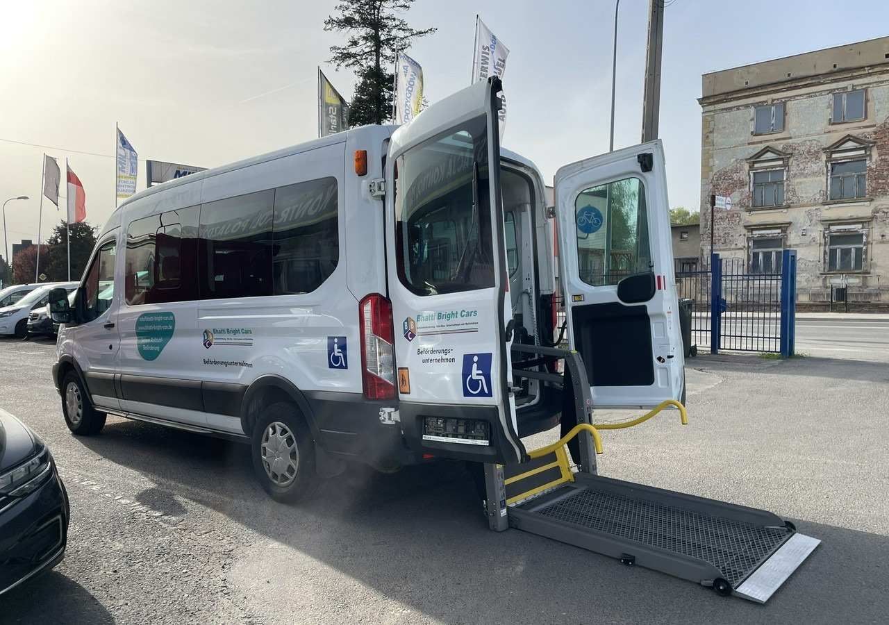 Ford Transit VIII Transit do przewozu Niepełnosprawnych 2 Wózki inwalida rampa 2017 - Автомобил: слика 3 Ford Transit VIII Transit do przewozu Niepełnosprawnych 2 Wózki inwalida rampa 2017 - Автомобил: слика 3