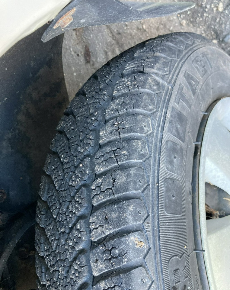 Комбе со отворен сандак Inna Inny PFAU Piaggio Porter 4X4 Skrzynia odśnieżarka Pług 5655km 2012: слика 11