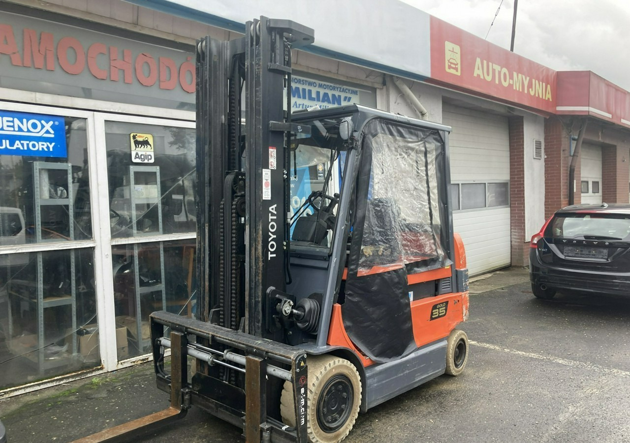 Inna Inny Toyota 7FBMF35 GOLD35 Wózek widłowy 2013 elektryczny - Електричен вилушкар: слика 4 Inna Inny Toyota 7FBMF35 GOLD35 Wózek widłowy 2013 elektryczny - Електричен вилушкар: слика 4