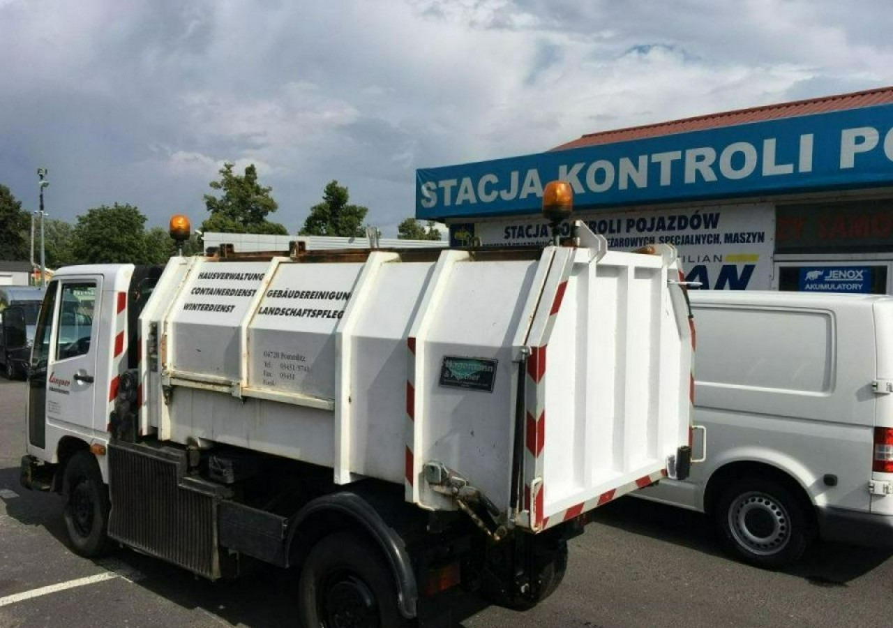 Inna Inny Unimog UX100 Śmieciarka wywrotka prasa - Камион за ѓубре: слика 3 Inna Inny Unimog UX100 Śmieciarka wywrotka prasa - Камион за ѓубре: слика 3