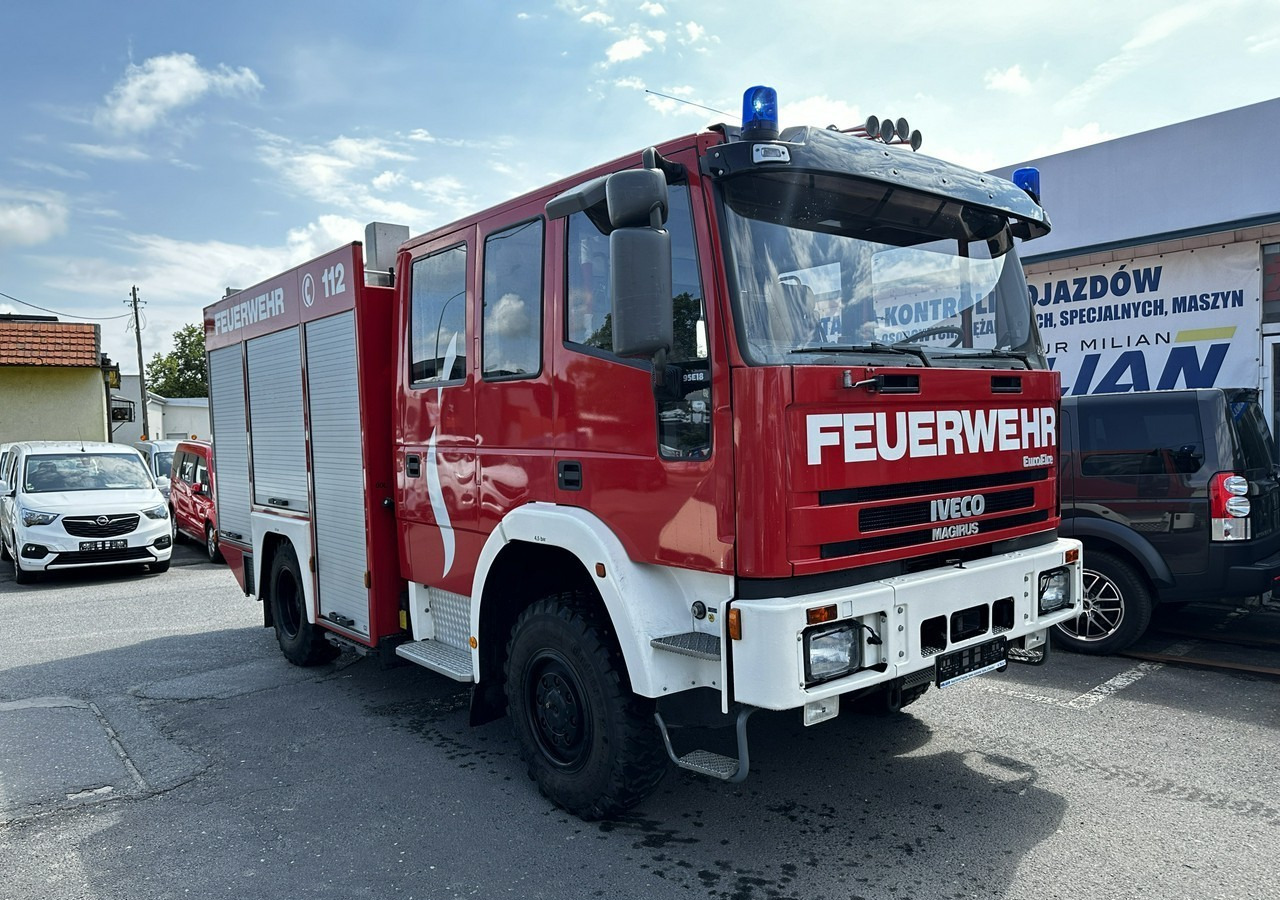 Iveco Inny Iveco Iveco Magirus FF95E Straż Pożarna Gaśnicza 4X4 Metz 96 jak Nowa - Противпожарен камион: слика 2 Iveco Inny Iveco Iveco Magirus FF95E Straż Pożarna Gaśnicza 4X4 Metz 96 jak Nowa - Противпожарен камион: слика 2