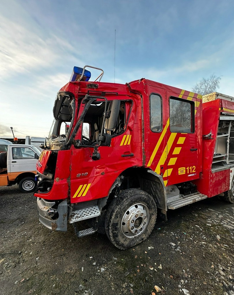 Противпожарен камион Mercedes-Benz Inny Mercedes-Benz Atego 918 Straż Pożarna 4X4 2006: слика 10