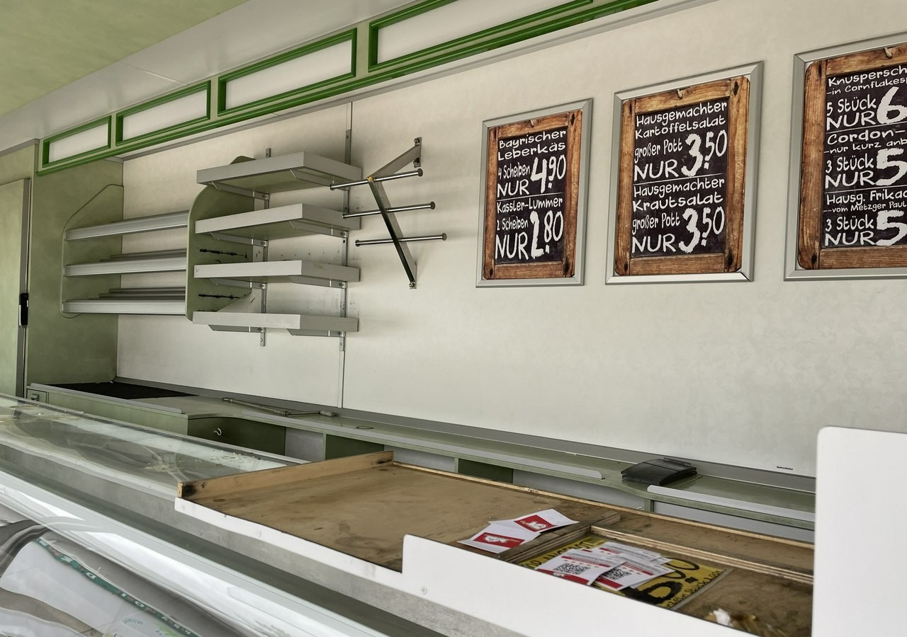 Mercedes-Benz Inny Mercedes-Benz Autosklep Gastronomiczny Warzywniak food truck foodtruck sklep 2008 - Камион за продажба на добра: слика 2 Mercedes-Benz Inny Mercedes-Benz Autosklep Gastronomiczny Warzywniak food truck foodtruck sklep 2008 - Камион за продажба на добра: слика 2