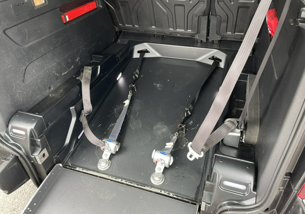 Opel Combo IV Combo Life Combo Life Maxi Niepełnosprawnych inwalida rampa PFRON Model - Автомобил: слика 4 Opel Combo IV Combo Life Combo Life Maxi Niepełnosprawnych inwalida rampa PFRON Model - Автомобил: слика 4