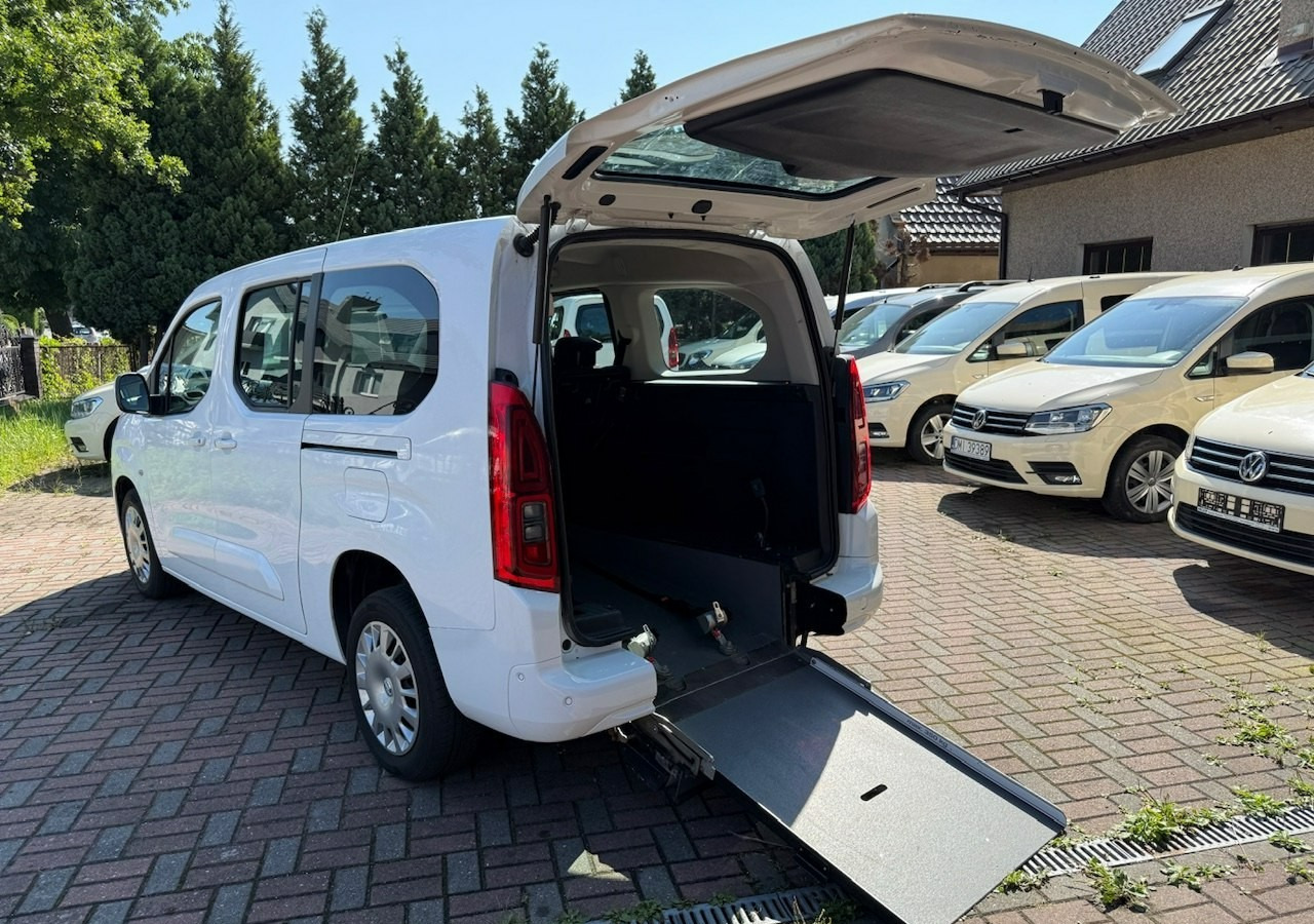Opel Combo IV Combo Life Combo Life Maxi Niepełnosprawnych inwalida rampa PFRON Model - Автомобил: слика 1 Opel Combo IV Combo Life Combo Life Maxi Niepełnosprawnych inwalida rampa PFRON Model - Автомобил: слика 1