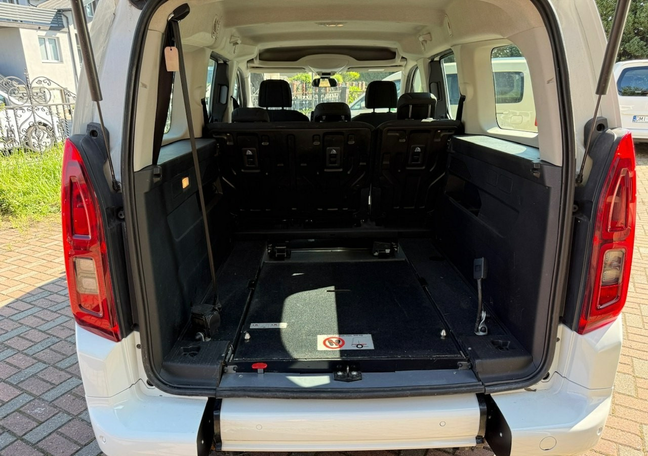 Opel Combo IV Combo Life Combo Life Maxi Niepełnosprawnych inwalida rampa PFRON Model - Автомобил: слика 3 Opel Combo IV Combo Life Combo Life Maxi Niepełnosprawnych inwalida rampa PFRON Model - Автомобил: слика 3