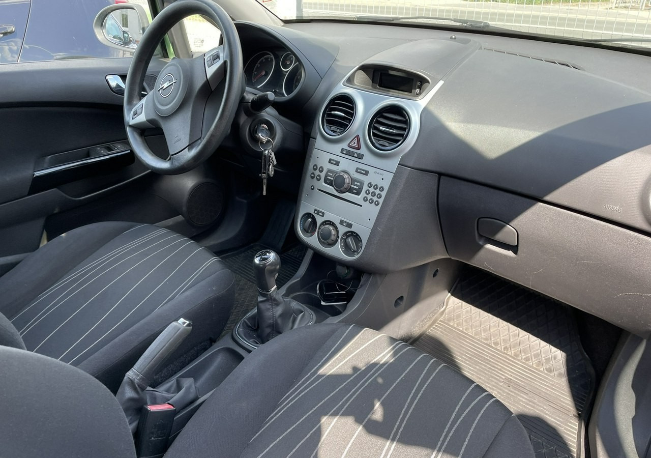 Хечбек Opel Corsa D Opel Corsa 1,2-16V Klima Salon PL Bagażnik na Rowery Model 2010: слика 18