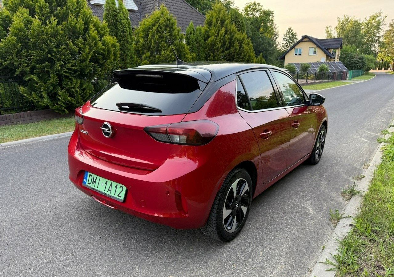 Opel Corsa F e-Corsa Elegance Pełny Elektryk Zasięg 360km Navi Kamera 2021 - Хечбек: слика 4 Opel Corsa F e-Corsa Elegance Pełny Elektryk Zasięg 360km Navi Kamera 2021 - Хечбек: слика 4