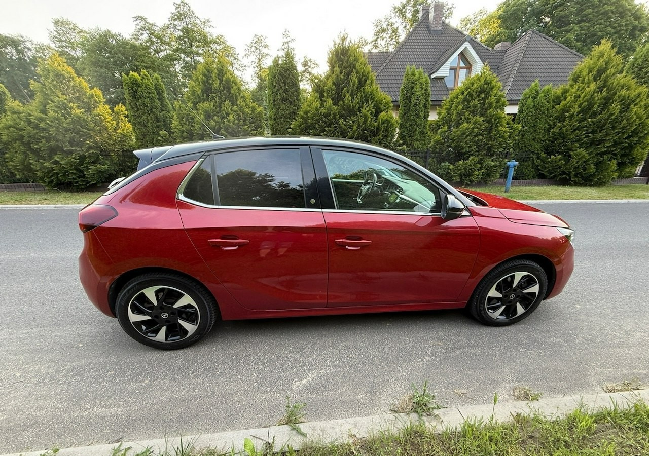 Opel Corsa F e-Corsa Elegance Pełny Elektryk Zasięg 360km Navi Kamera 2021 - Хечбек: слика 3 Opel Corsa F e-Corsa Elegance Pełny Elektryk Zasięg 360km Navi Kamera 2021 - Хечбек: слика 3