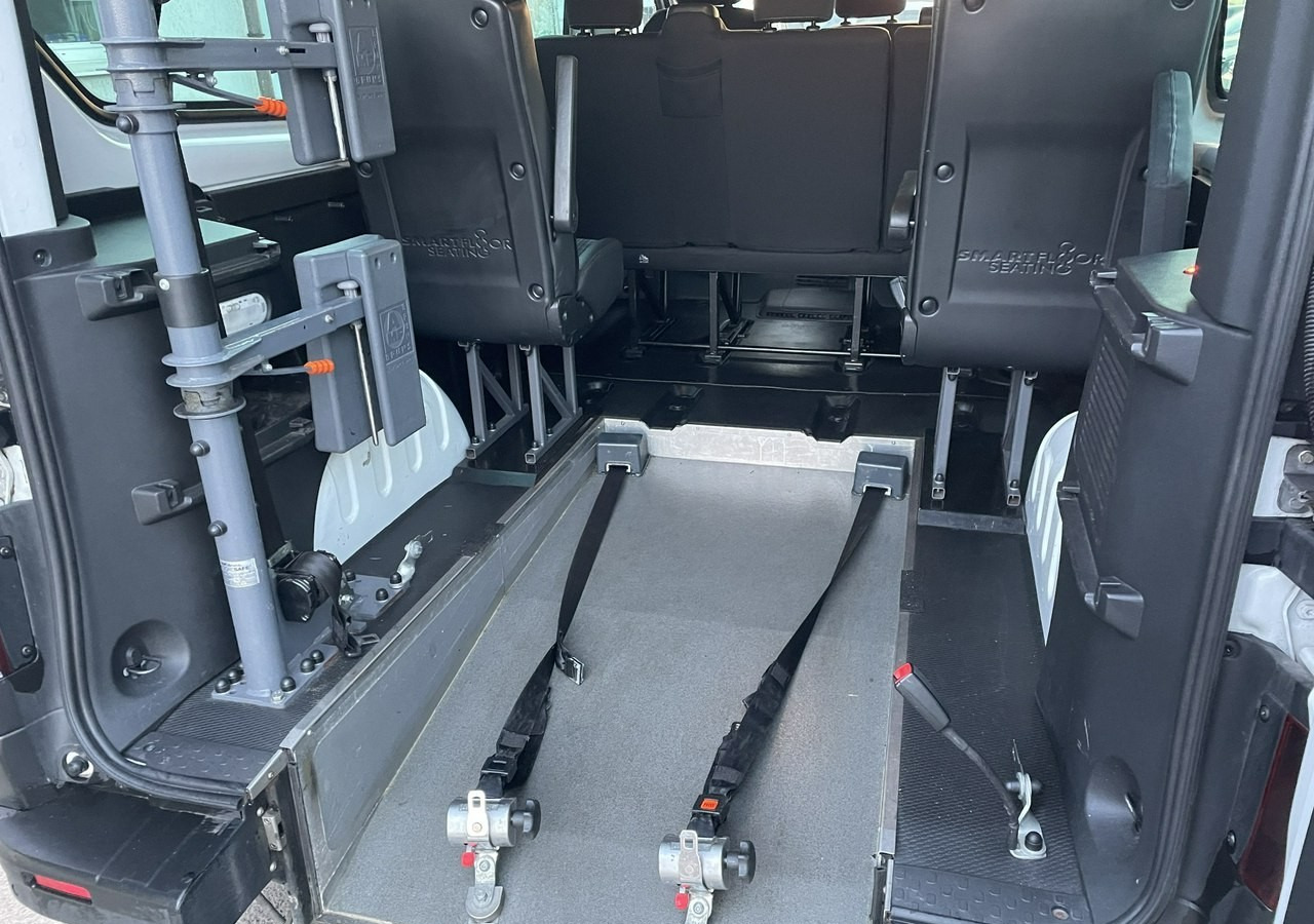 Opel Vivaro Opel Vivaro dla Niepełnosprawnych inwalida Rampa Model 2019 - Автомобил: слика 4 Opel Vivaro Opel Vivaro dla Niepełnosprawnych inwalida Rampa Model 2019 - Автомобил: слика 4