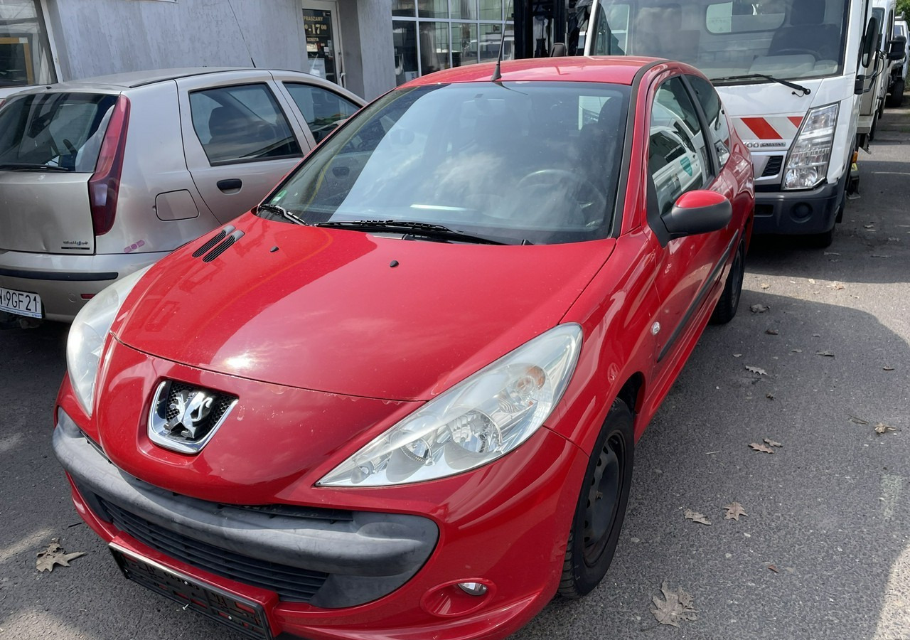 Автомобил Peugeot 206 206+ Peugeot 206+ 1.4-73KM Klima 123290km 2012r: слика 1