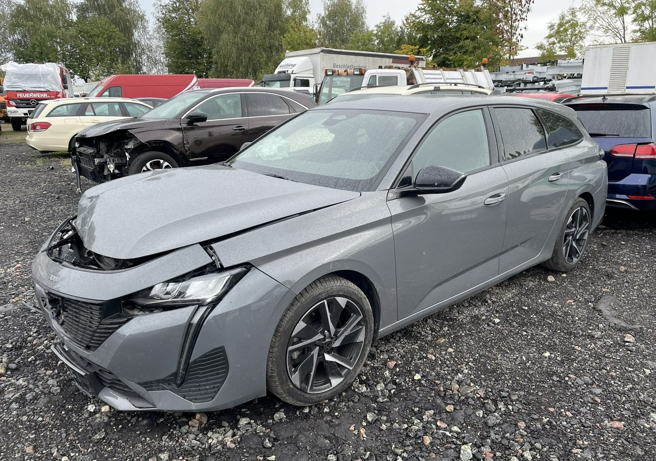 Peugeot 308 P5 Peugeot 308 1.5-131KM BlueHDi Allure Pack S&S EAT8 Salon PL 2024 - Караван: слика 5 Peugeot 308 P5 Peugeot 308 1.5-131KM BlueHDi Allure Pack S&S EAT8 Salon PL 2024 - Караван: слика 5