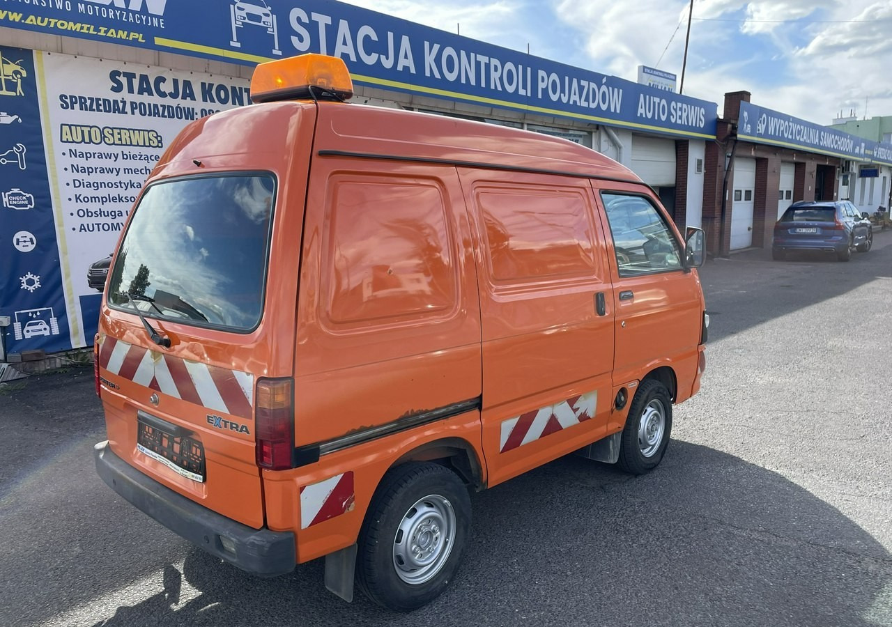 Piaggio Piaggio Porter Furgon 39348km 2x boczne drzwi 2012 - Товарно комбе: слика 3 Piaggio Piaggio Porter Furgon 39348km 2x boczne drzwi 2012 - Товарно комбе: слика 3