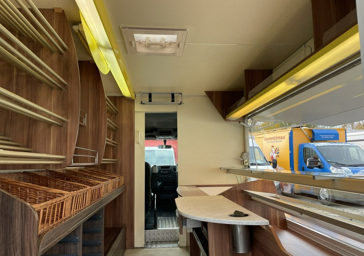 Renault Master Autosklep pieczywa Sklep Gastronomiczny Food Truck Foodtruck Borco20 - Камион за продажба на добра: слика 4 Renault Master Autosklep pieczywa Sklep Gastronomiczny Food Truck Foodtruck Borco20 - Камион за продажба на добра: слика 4