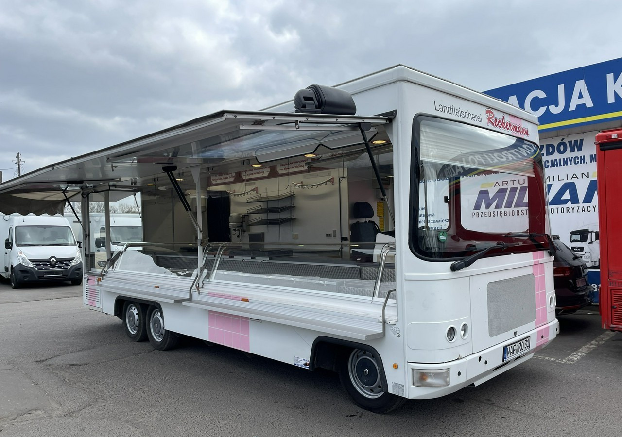 Renault Master Autosklep wędlin Gastronomiczny Food Truck Foodtruck Sklep BORCO 20 - Камион за продажба на добра: слика 1 Renault Master Autosklep wędlin Gastronomiczny Food Truck Foodtruck Sklep BORCO 20 - Камион за продажба на добра: слика 1