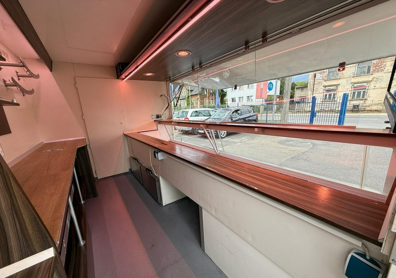 Лизинг на  Renault Master Autosklep wędlin Gastronomiczny Food Truck Foodtruck Sklep Solar 20 Renault Master Autosklep wędlin Gastronomiczny Food Truck Foodtruck Sklep Solar 20: слика 7 Лизинг на  Renault Master Autosklep wędlin Gastronomiczny Food Truck Foodtruck Sklep Solar 20 Renault Master Autosklep wędlin Gastronomiczny Food Truck Foodtruck Sklep Solar 20: слика 7