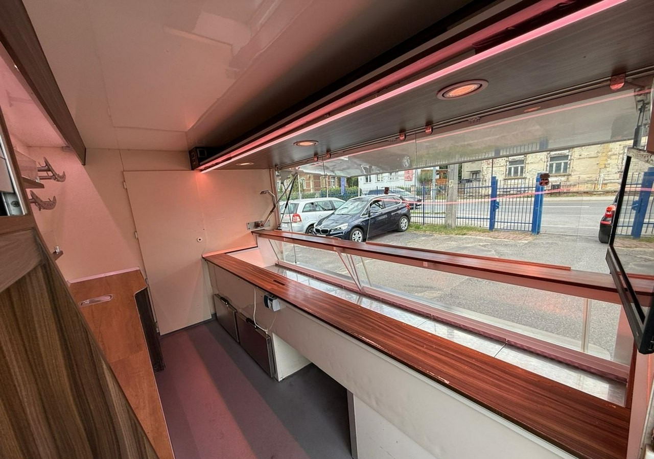 Лизинг на  Renault Master Autosklep wędlin Gastronomiczny Food Truck Foodtruck Sklep Solar 20 Renault Master Autosklep wędlin Gastronomiczny Food Truck Foodtruck Sklep Solar 20: слика 17 Лизинг на  Renault Master Autosklep wędlin Gastronomiczny Food Truck Foodtruck Sklep Solar 20 Renault Master Autosklep wędlin Gastronomiczny Food Truck Foodtruck Sklep Solar 20: слика 17