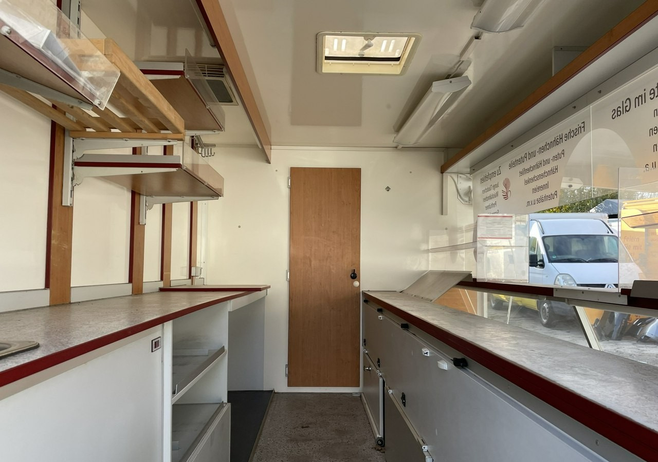 Renault Master Master Autosklep Gastronomiczny Food Truck Foodtruck Sklep bar 2009 - Камион за продажба на добра: слика 2 Renault Master Master Autosklep Gastronomiczny Food Truck Foodtruck Sklep bar 2009 - Камион за продажба на добра: слика 2