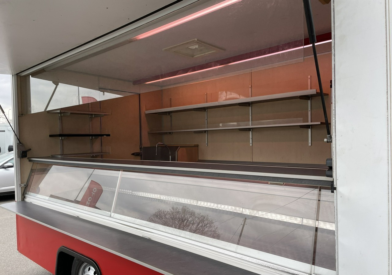 Renault Master Master Autosklep wędli Gastronomiczny Food Truck Foodtruck BORCO 200 - Камион за продажба на добра: слика 5 Renault Master Master Autosklep wędli Gastronomiczny Food Truck Foodtruck BORCO 200 - Камион за продажба на добра: слика 5