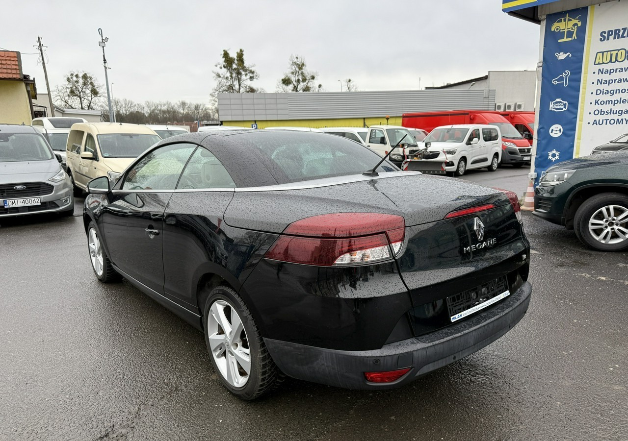 Renault Megane III Cabrio LIFT III 1.2 TCE 131 Skóra Led Navi PDC Bogate wyposażenie 20 - Автомобил: слика 4 Renault Megane III Cabrio LIFT III 1.2 TCE 131 Skóra Led Navi PDC Bogate wyposażenie 20 - Автомобил: слика 4