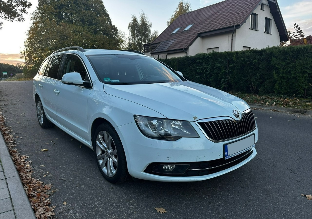Skoda Superb II Skoda Superb 1.8TSI 160KM LPG PRINS 2035 KLIMA NAVI PDC XENON 2015 - Караван: слика 2 Skoda Superb II Skoda Superb 1.8TSI 160KM LPG PRINS 2035 KLIMA NAVI PDC XENON 2015 - Караван: слика 2