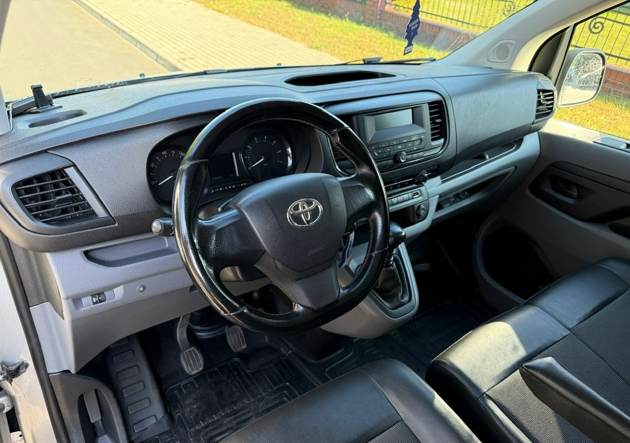 Toyota Proace Toyota ProAce 2.0-122KM Max -Long Klima 2x boczne drzwi Salon PL - Товарно комбе: слика 3 Toyota Proace Toyota ProAce 2.0-122KM Max -Long Klima 2x boczne drzwi Salon PL - Товарно комбе: слика 3