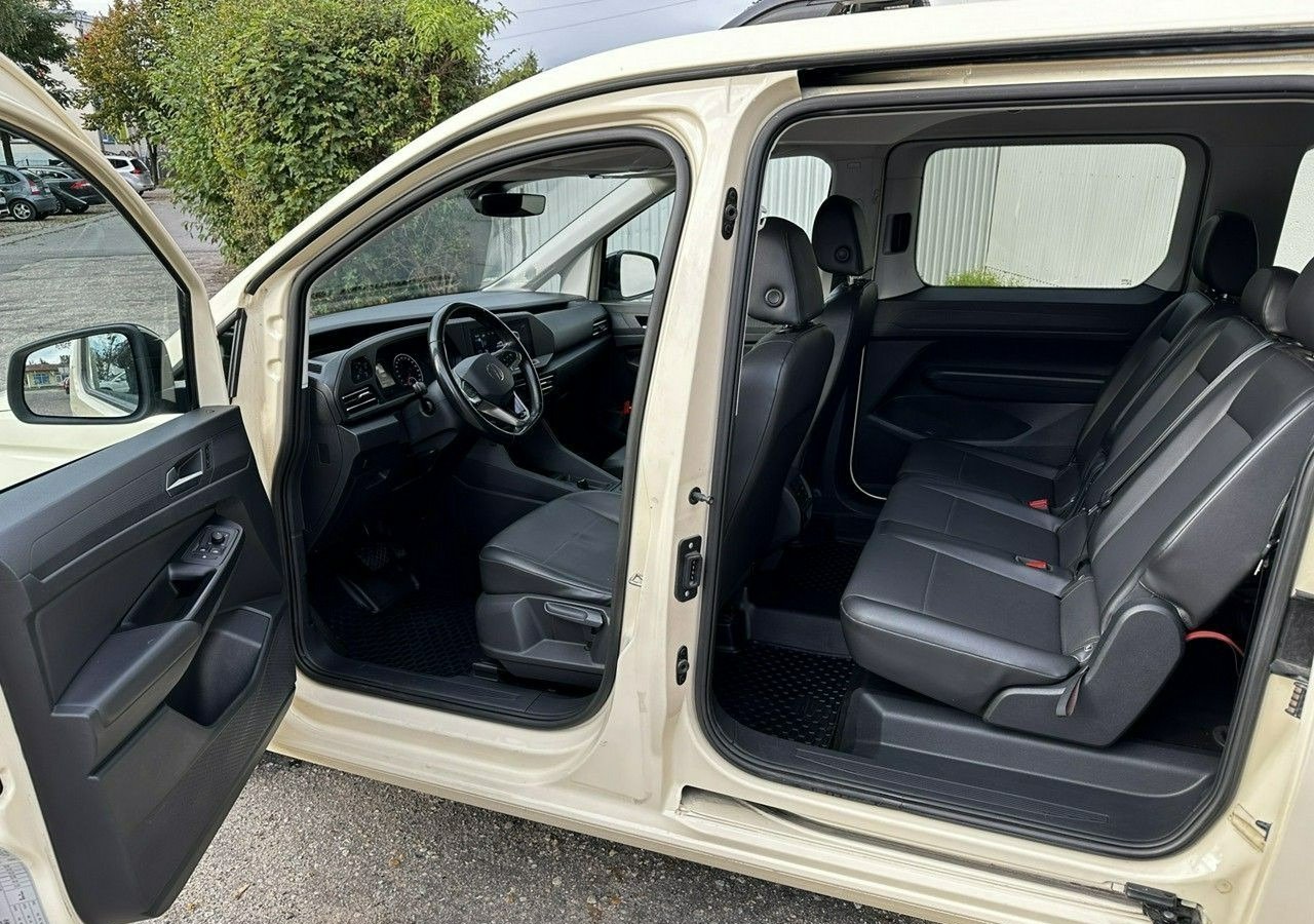 Лизинг на  Volkswagen Caddy III 2.0TDI DSG 122KM Maxi 7-osobowy*FullLed*Navi*Kamera*ACC* 2022 FV23% Volkswagen Caddy III 2.0TDI DSG 122KM Maxi 7-osobowy*FullLed*Navi*Kamera*ACC* 2022 FV23%: слика 9