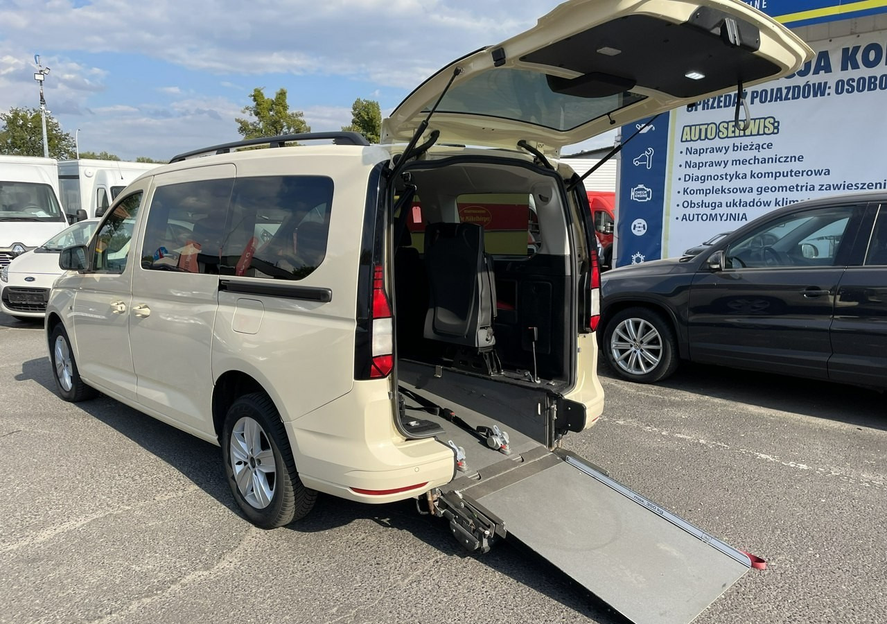 Volkswagen Caddy III Caddy 2.0 Maxi 7-osob Niepełnosprawnych inwalida rampa Model2023 PFR - Караван: слика 4 Volkswagen Caddy III Caddy 2.0 Maxi 7-osob Niepełnosprawnych inwalida rampa Model2023 PFR - Караван: слика 4