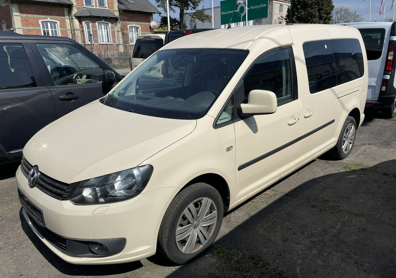 Volkswagen Caddy III Caddy do przewozu Niepełnosprawnych inwalida rampa 2015 - Автомобил: слика 4 Volkswagen Caddy III Caddy do przewozu Niepełnosprawnych inwalida rampa 2015 - Автомобил: слика 4