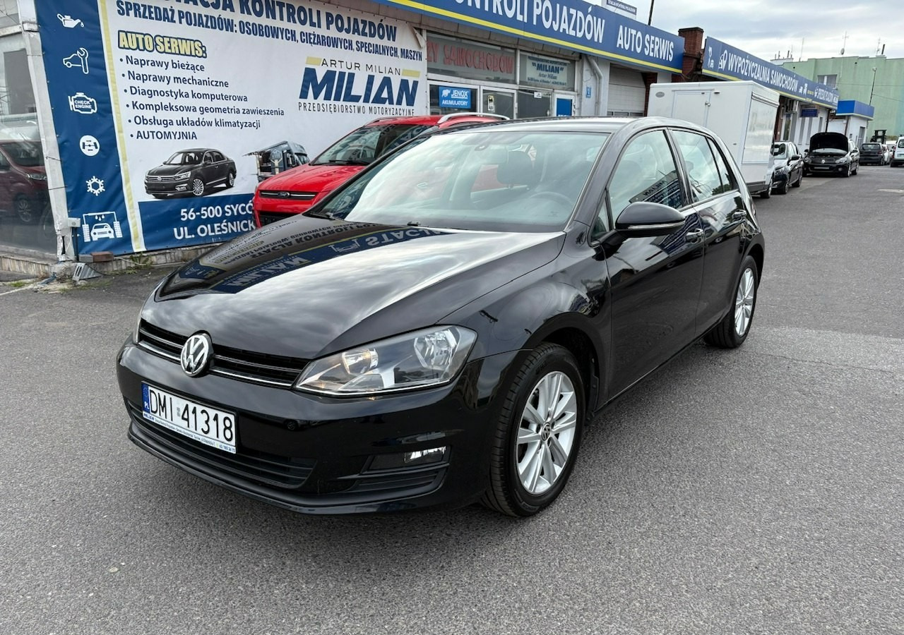 Volkswagen Golf VII VII 1,6 TDI 110KM 153TKM Klimatronik Navi Alu PDC 2015 Bez wkładu fi - Хечбек: слика 2 Volkswagen Golf VII VII 1,6 TDI 110KM 153TKM Klimatronik Navi Alu PDC 2015 Bez wkładu fi - Хечбек: слика 2