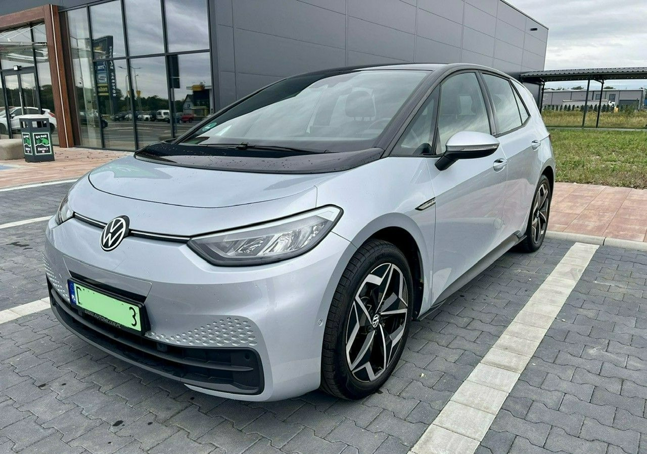 Volkswagen ID.3 ID.3 PRO S *Bogate wyposażenie*77kWh*500km zasięgu*jak nowy*2023*FV2 - Автомобил: слика 1 Volkswagen ID.3 ID.3 PRO S *Bogate wyposażenie*77kWh*500km zasięgu*jak nowy*2023*FV2 - Автомобил: слика 1