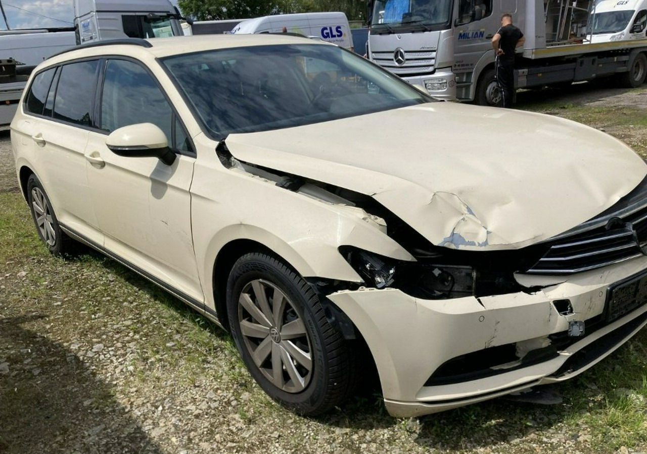 Volkswagen Passat B8 Passat B8 2.0-150KM 2018 - Автомобил: слика 2 Volkswagen Passat B8 Passat B8 2.0-150KM 2018 - Автомобил: слика 2