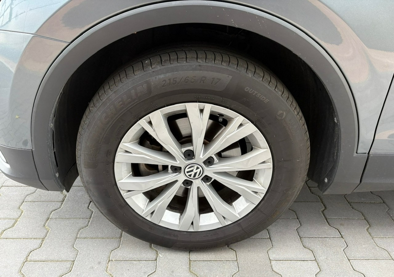 SUV Volkswagen Tiguan II 1,4TSI 150KM 65tyśkm 7osobowy Comfort Tempomat ACC Klima Alu 2018: слика 9