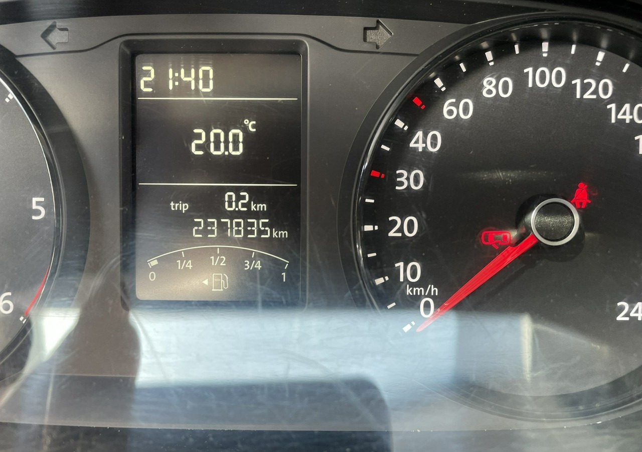 Товарно комбе Volkswagen Transporter Volkswagen Transporter T6 Long 2.0-150KM 4X4 Klima Model 2018: слика 16 Товарно комбе Volkswagen Transporter Volkswagen Transporter T6 Long 2.0-150KM 4X4 Klima Model 2018: слика 16