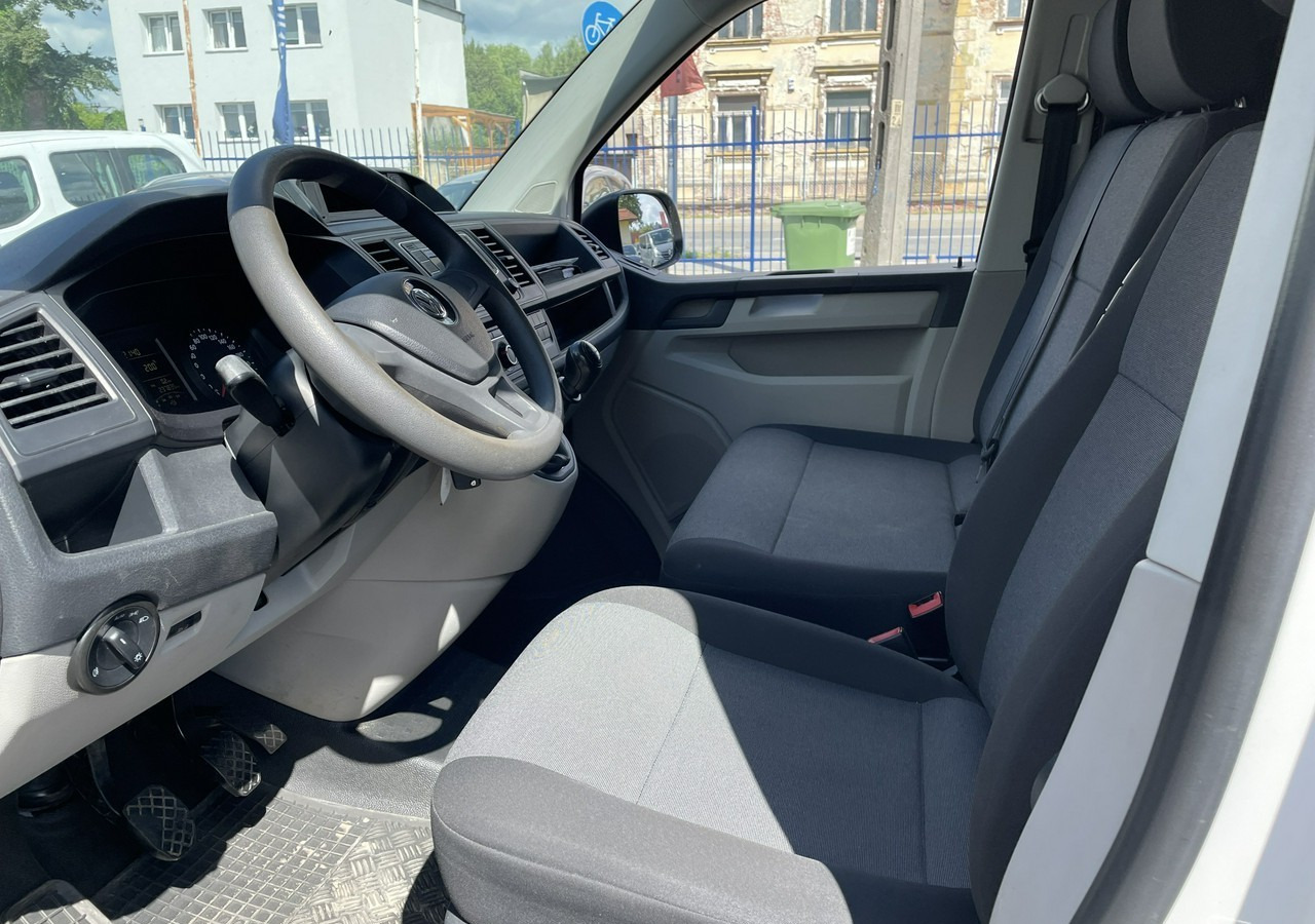 Товарно комбе Volkswagen Transporter Volkswagen Transporter T6 Long 2.0-150KM 4X4 Klima Model 2018: слика 15 Товарно комбе Volkswagen Transporter Volkswagen Transporter T6 Long 2.0-150KM 4X4 Klima Model 2018: слика 15