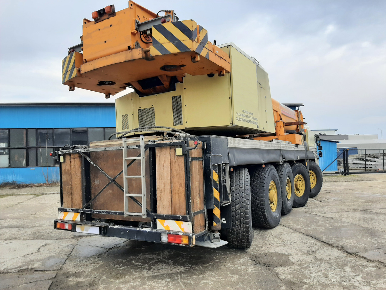 TEREX DEMAG AC100 - Мобилен кран: слика 5 TEREX DEMAG AC100 - Мобилен кран: слика 5